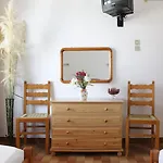 Apartment Krinakia